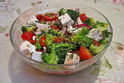 Mediterraner Brokkoli - Salat 14
