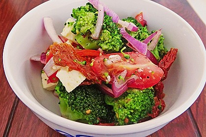 Mediterraner Brokkoli - Salat 18