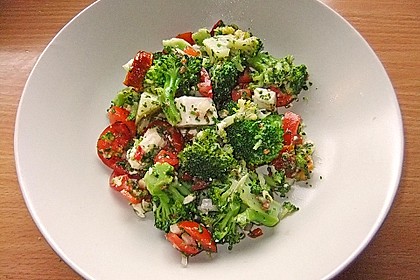 Mediterraner Brokkoli - Salat 22