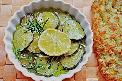 Zucchini mariniert 1