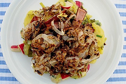 Biergarten - Salat mit Fleischkäse 3