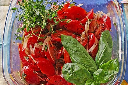 Tomatensalat auf italienische Art 3
