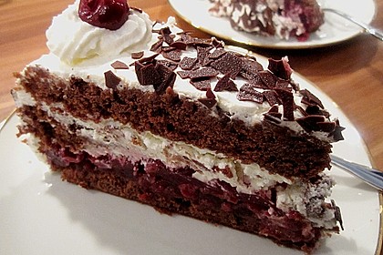 Schwarzw&auml;lder Kirschtorte nach Oma 1