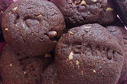 Schoko - Cookies mit Erdnussbutter - Füllung 18