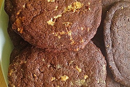 Schoko - Cookies mit Erdnussbutter - Füllung 23