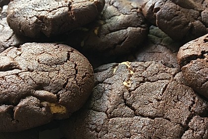 Schoko - Cookies mit Erdnussbutter - Füllung 13