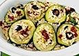 Zucchini gef&uuml;llt mit Reis, Basilikum und getrockneten Tomaten