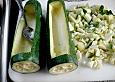 Gef&uuml;llte Zucchini mit Feta und Waln&uuml;ssen