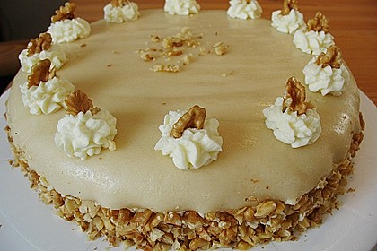 Walnuss - Marzipan - Torte