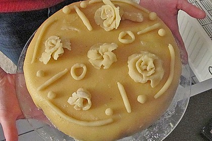 Walnuss - Marzipan - Torte 5