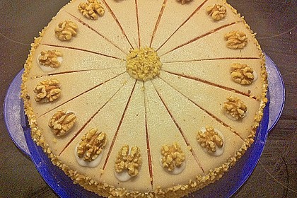 Walnuss - Marzipan - Torte 6