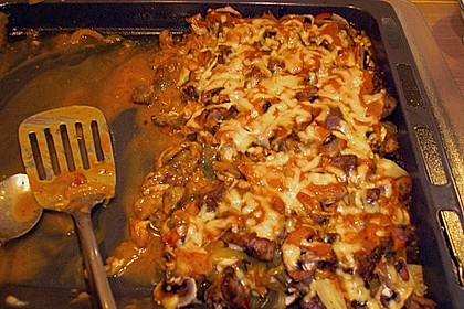Feuertopf mit Ananas und Pilzen