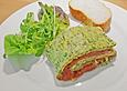 Vegetarische Roulade mit Tomatenf&uuml;llung