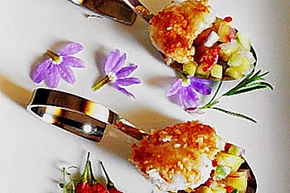 Scharfer Ananas - Gurken - Salat mit Kokos - Garnelen 1