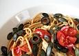 Bunte Pasta mit K&uuml;rbiskernen