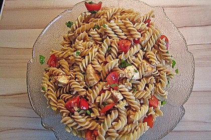 Tomate - Mozzarella - Nudel - Salat 5