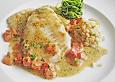 Rochenfl&uuml;gelfilets in Sardellensauce mit Tomatenw&uuml;rfeln und Zucchinispagetti