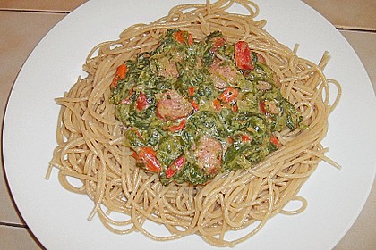 Spaghetti mit Mettw&uuml;rstchen und Spinat 1