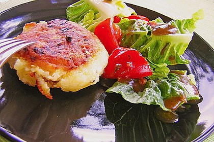 Kartoffelfrikadellen gefüllt mit Schafskäse 5