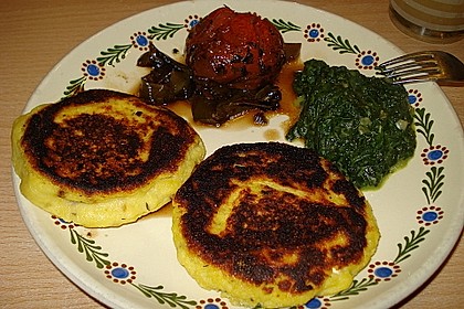 Kartoffelfrikadellen gefüllt mit Schafskäse 45