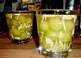 Weingelee mit Trauben und Mandeln