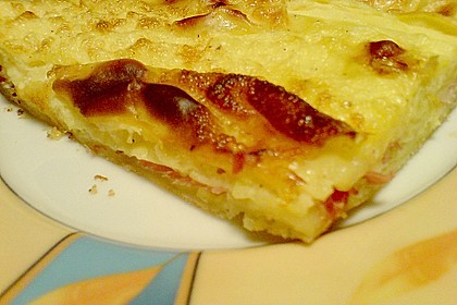 Pikanter Bl&auml;tterteigkuchen 1