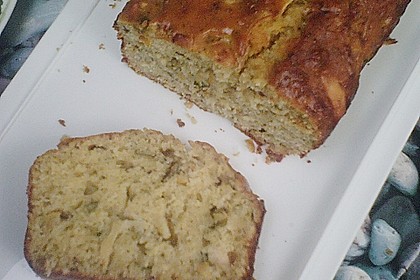 Zucchini - Apfel - Brot 3