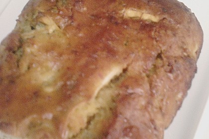 Zucchini - Apfel - Brot 4