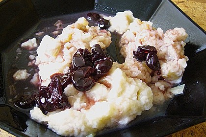 Rhabarberkl&ouml;&szlig;e 3