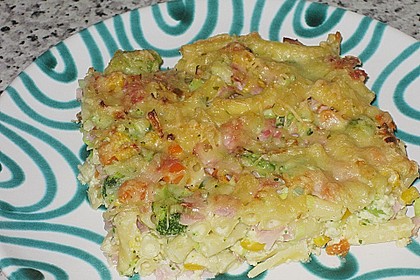 Makkaroni - Schinken - Auflauf mit Gem&uuml;se