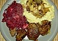 Putenleber mit Apfel und Zwiebeln