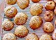 Hveteboller  (norwegische Weizenbr&ouml;tchen)