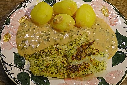 Fischfilets mit Zwiebel - Chili - Sahne - Sauce