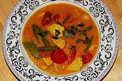H&auml;hnchen mit Reisnudeln in Kokos - Gem&uuml;se - Sauce 1
