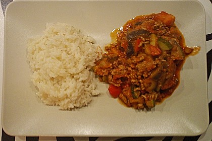 Arabische Hackfleisch - Gem&uuml;se - Pfanne mit Couscous 2