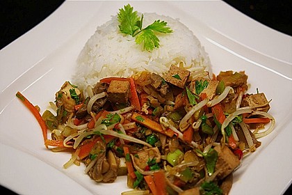 Asiatisches Wok-Gem&uuml;se mit Tofu