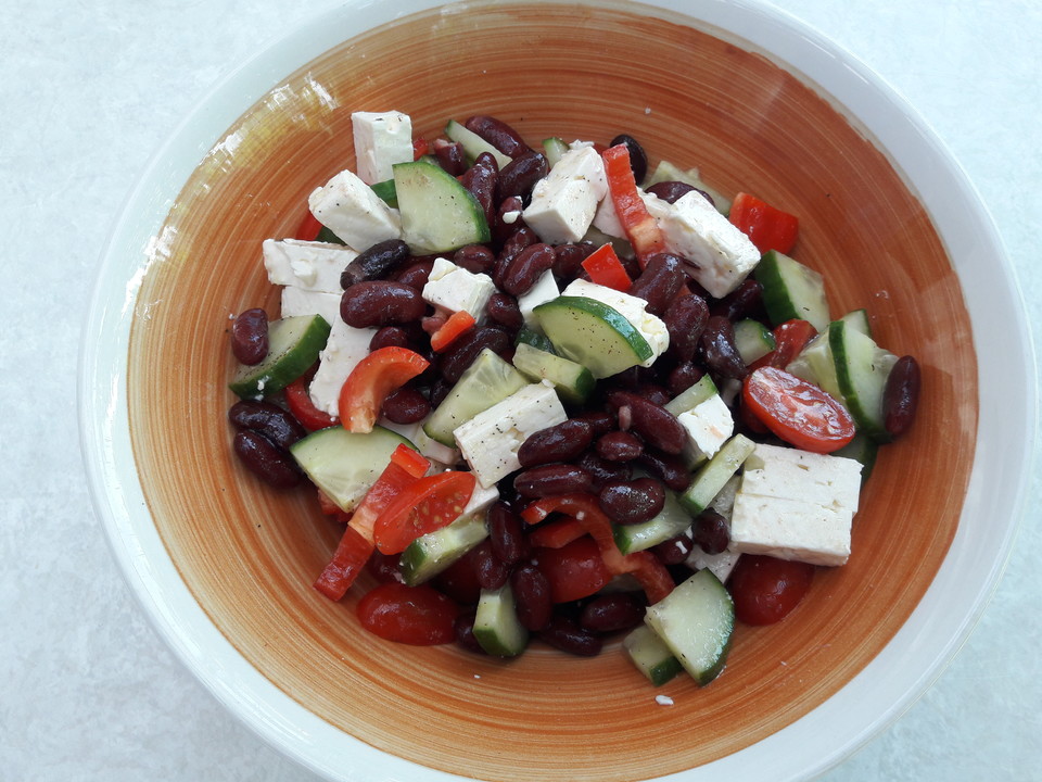 Kidneybohnen - Feta - Salat (Rezept mit Bild) von Veggi89 | Chefkoch.de