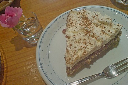 Beschwipster Zwetschgenkuchen mit Sahnehaube 8