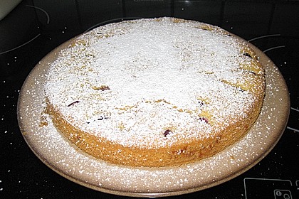 Beschwipster Zwetschgenkuchen mit Sahnehaube 9