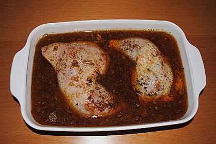 Eingelegte Curry- Kokos- Putenbrust f&uuml;r den Grill