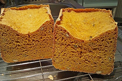 K&uuml;rbisbrot 3