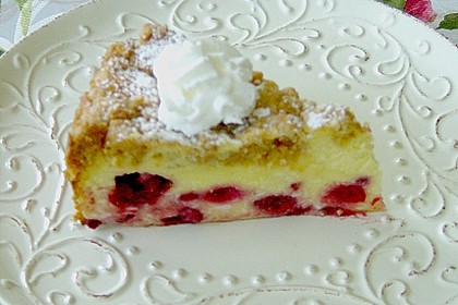 Himbeer - Mascarpone - K&auml;sekuchen mit Kokos - Knusperstreusel 3