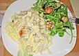 Schweinegeschnetzeltes auf Sp&auml;tzle mit Rucola
