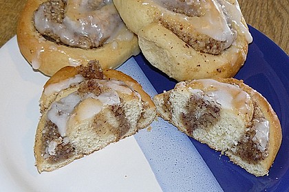 Schneckennudeln mit Nussf&uuml;llung 2