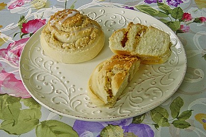 Schneckennudeln mit Nussf&uuml;llung 15