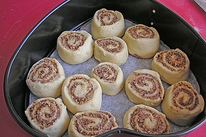 Schneckennudeln mit Nussf&uuml;llung 23