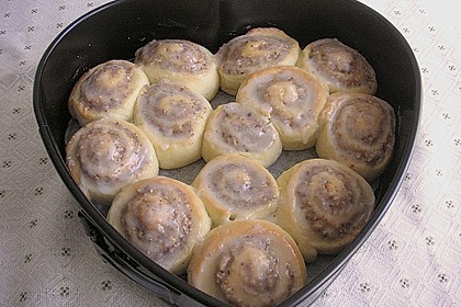 Schneckennudeln mit Nussf&uuml;llung 24