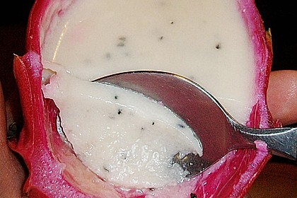 Pina Colada in Pitahaya