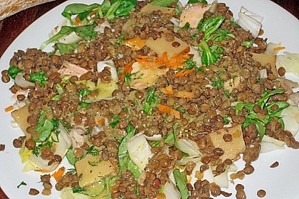 Linsensalat mit ger&auml;uchertem Fisch