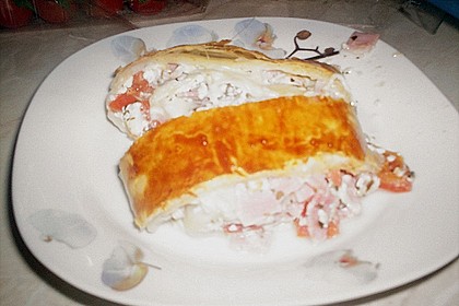Schinken - Tomaten - Mozzarella - Strudel 50